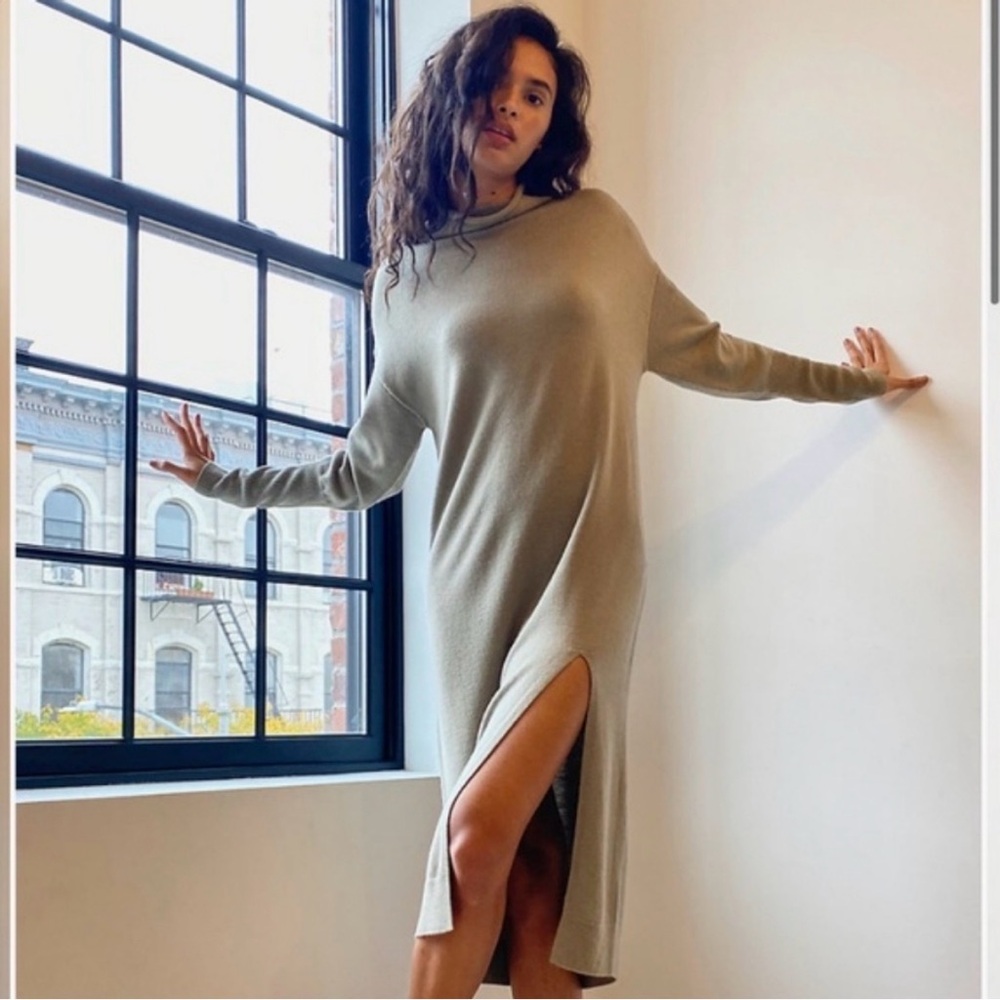 Aritzia Wilfred XXS Light Gray Merino Wool Cyprie Sweater Dress - Picture 13 of 13